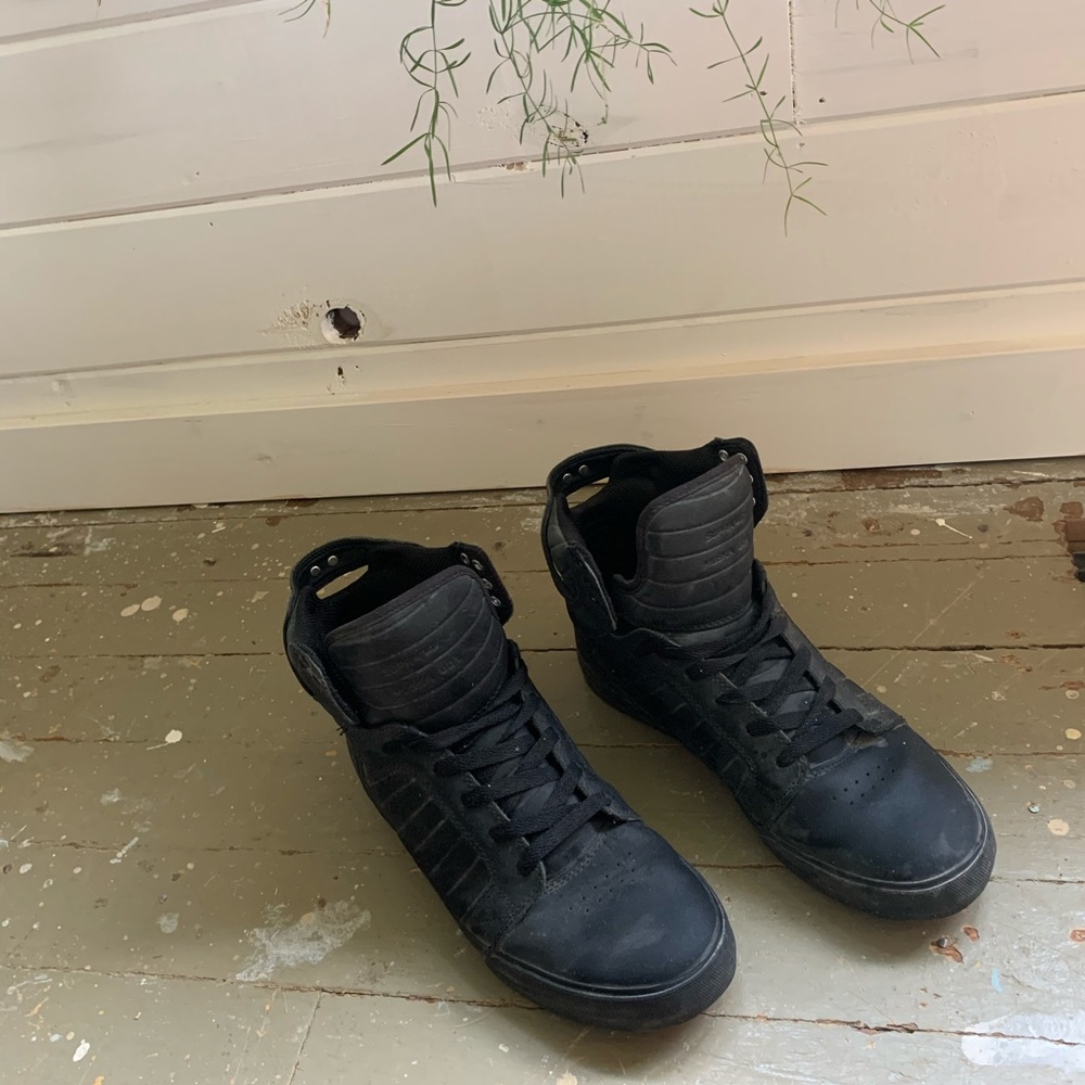 SUPRA SHOES
